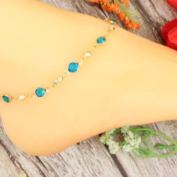 "Dainty Anklet for Women – Elegant Everyday Jewelry & Perfect Gift | MLCRC1523 - Picture 8 of 10